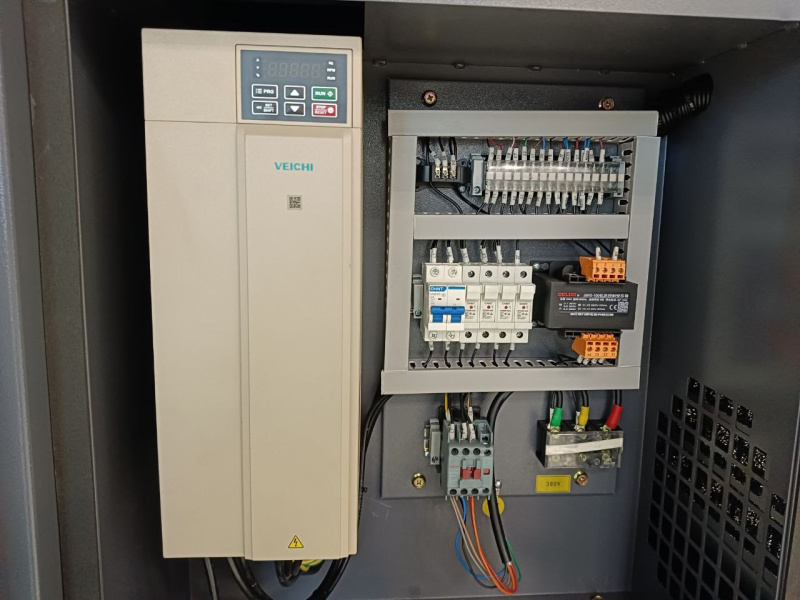 Частотный преобразователь для компрессора: бренды и отличия