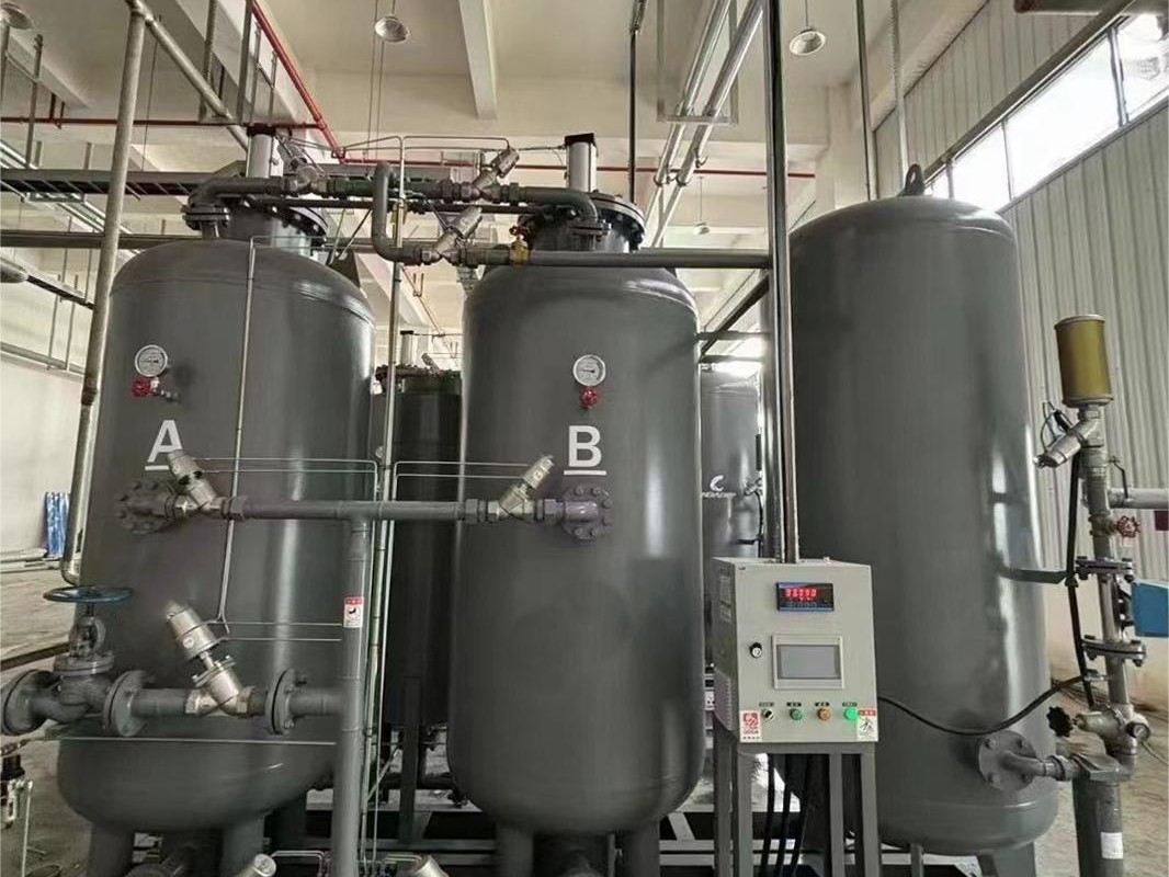 Генератор азота колонного типа Генератор азота колонного типа